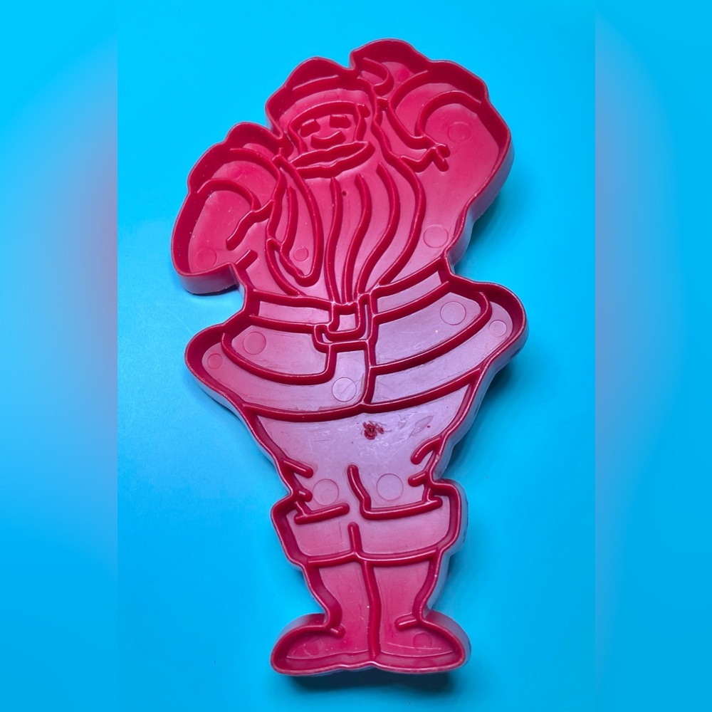 Vintage Santa Christmas Holiday Cookie‎ Cutter Red Hard Plastic